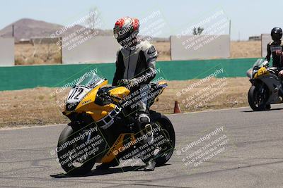 media/Jun-05-2022-WERA (Sun) [[64b01df28d]]/Race 3 C Superbike Expert Novice/